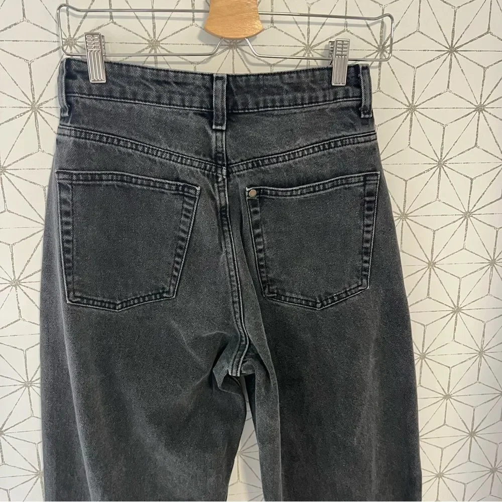 H&M 90’s Baggy Jean Gray